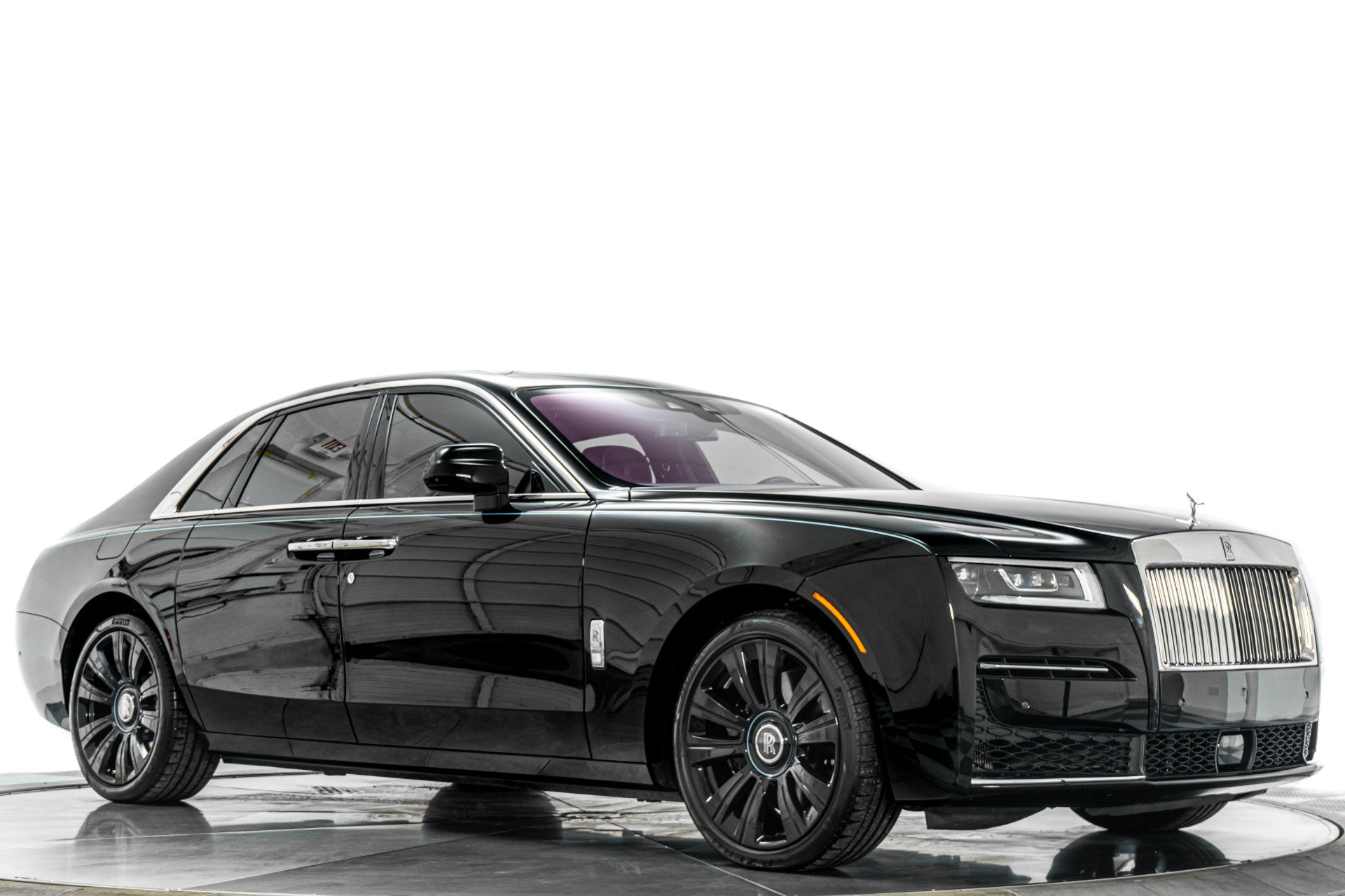 Used 2022 Rolls-Royce Ghost w/ Ghost Package AWD/4WD image 34