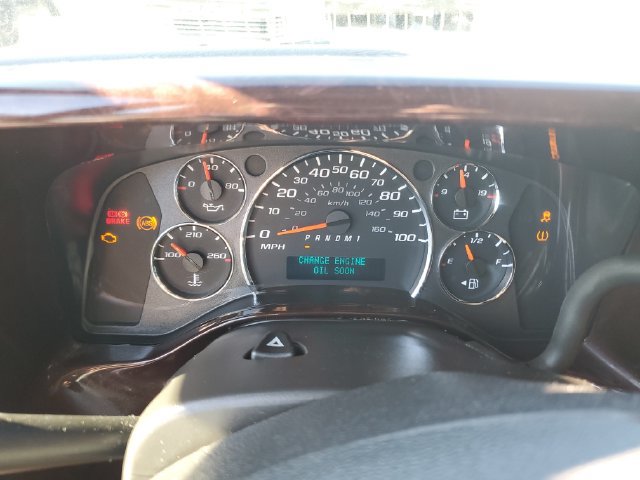 Used 2010 Chevrolet Express 3500 LT w/ LT Preferred Equipment Group RWD image 24