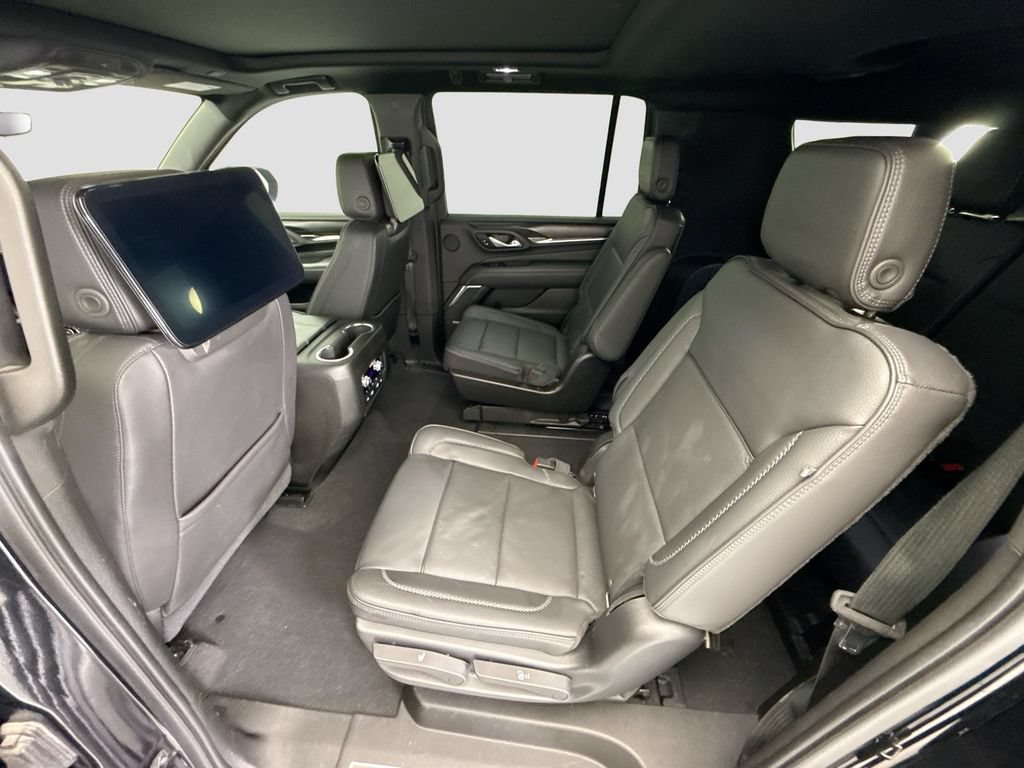 Used 2021 GMC Yukon XL Denali w/ Denali Premium Package AWD/4WD image 20