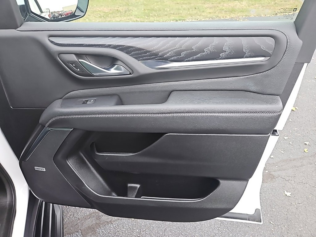 Used 2023 GMC Yukon Denali image 33