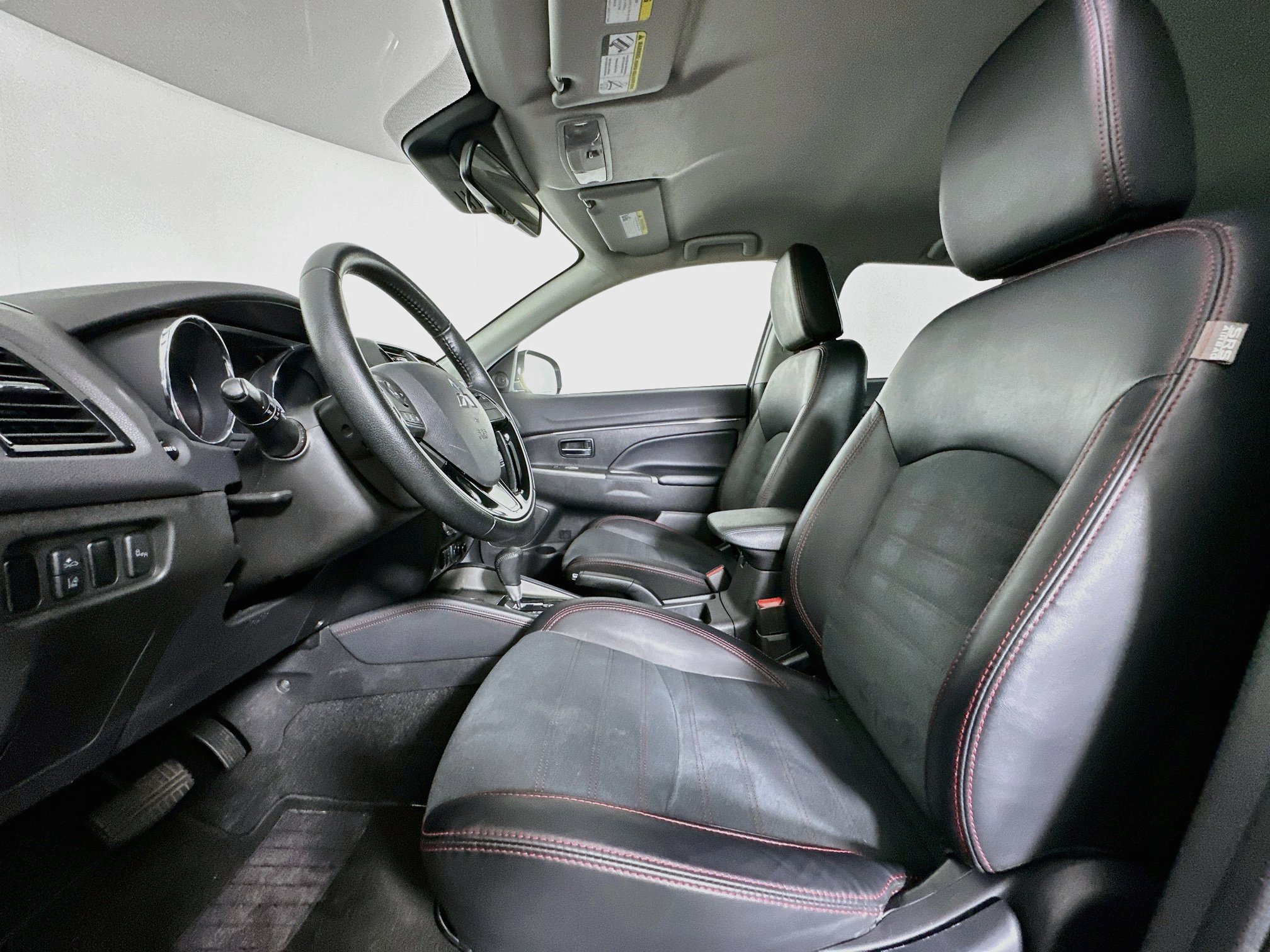 Used 2024 Mitsubishi Outlander Sport AWD image 13