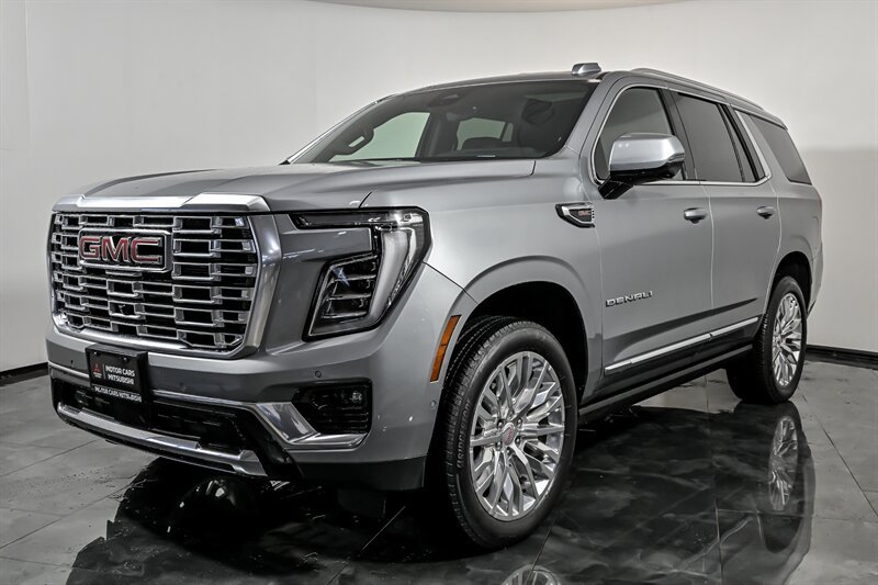 Used 2025 GMC Yukon Denali w/ Denali Reserve Package RWD image 5