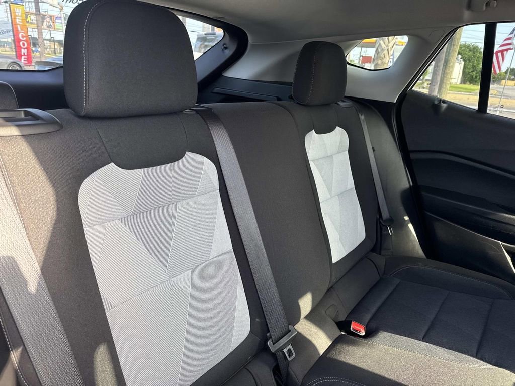 Certified 2024 Chevrolet Trax LS image 9