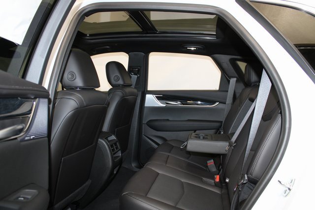 New 2025 Cadillac XT5 Premium Luxury image 7