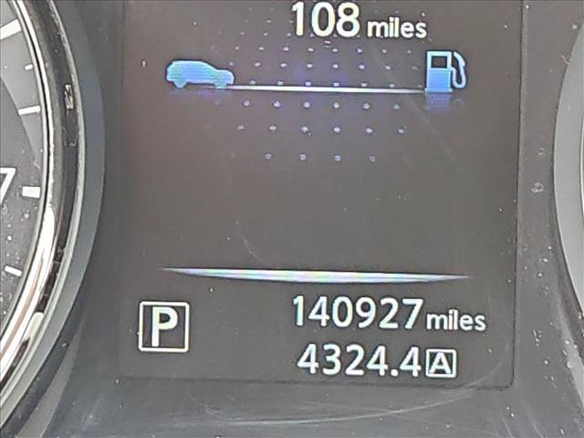 Used 2015 Nissan Rogue SV FWD image 11