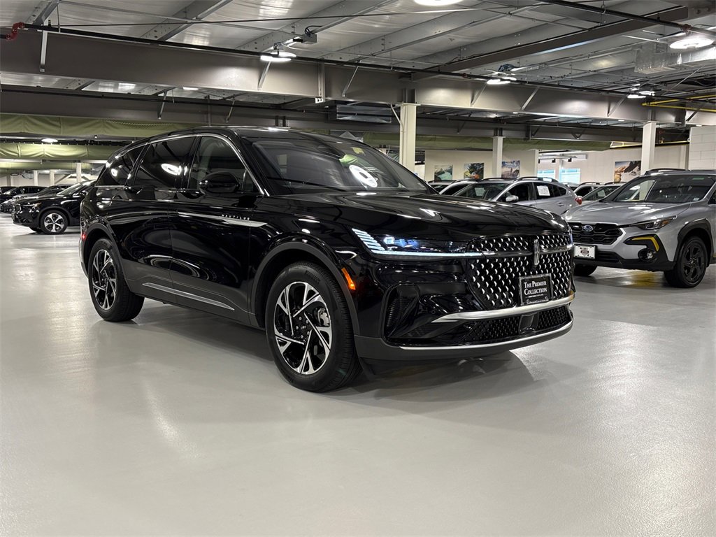 Used 2025 Lincoln Nautilus Premier w/ Equipment Group 102A