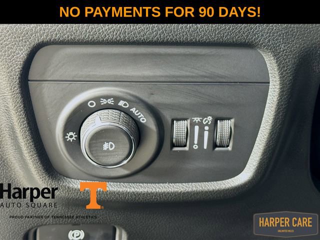 New 2025 Jeep Grand Cherokee Limited w/ Luxury Tech Group II image 13