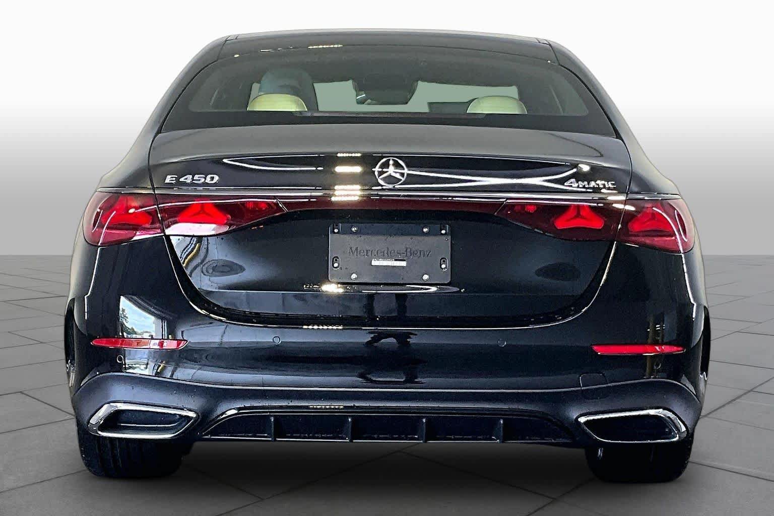 New 2027 Mercedes-Benz E 450 4MATIC Sedan image 4