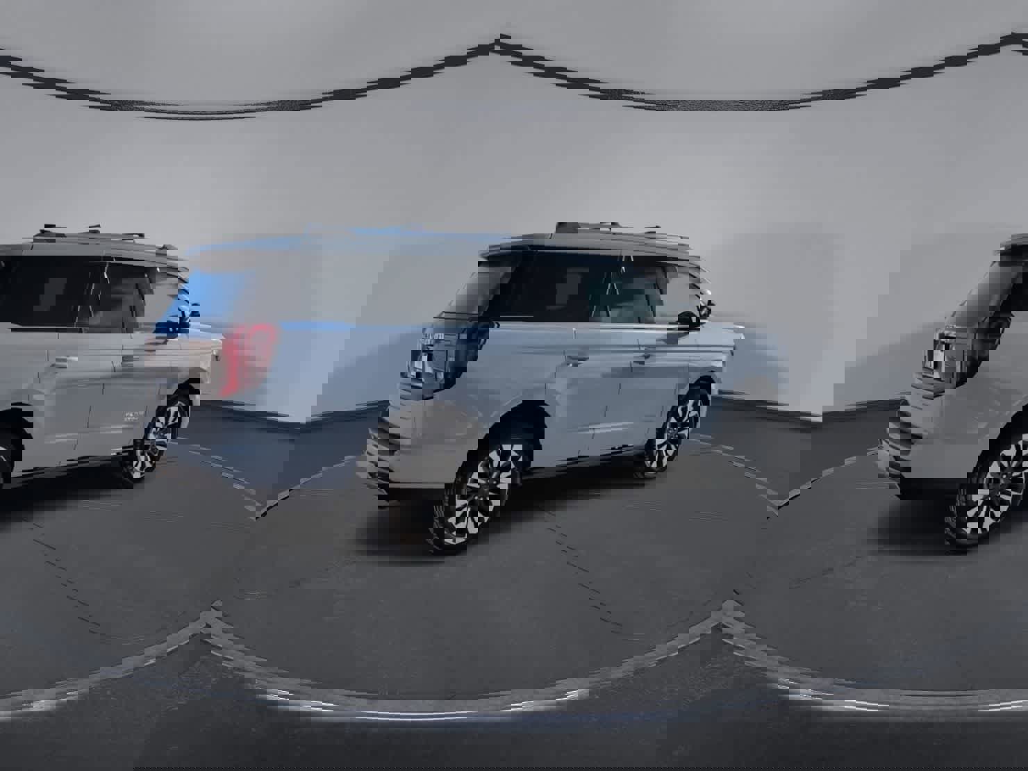 New 2025 Ford Expedition Platinum w/ Driver's Package image 8