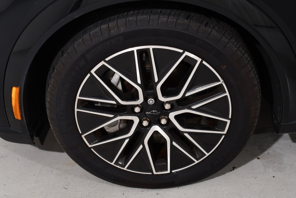 Used 2024 Ford Mustang Mach-E Premium AWD/4WD image 24