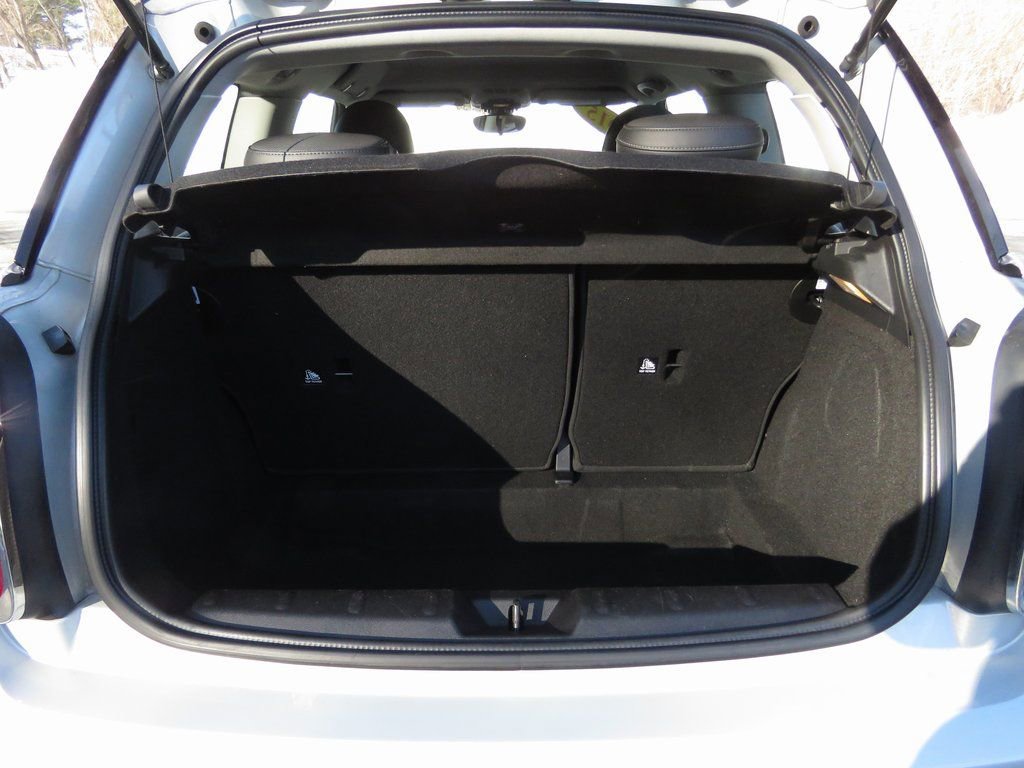 Used 2015 MINI Cooper 2-Door Hardtop image 17