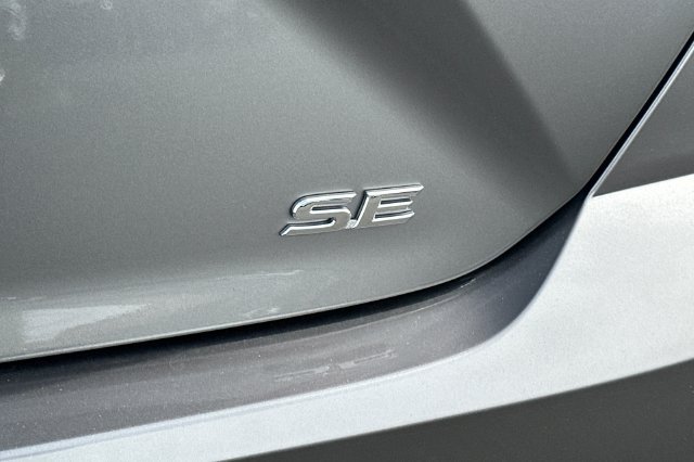 Certified 2025 Toyota Camry SE FWD image 31