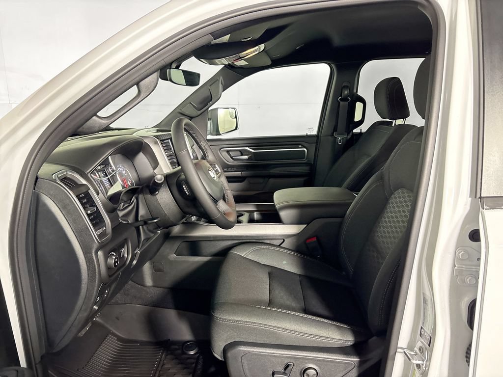 New 2026 RAM 1500 Big Horn w/ Night Edition AWD/4WD image 11