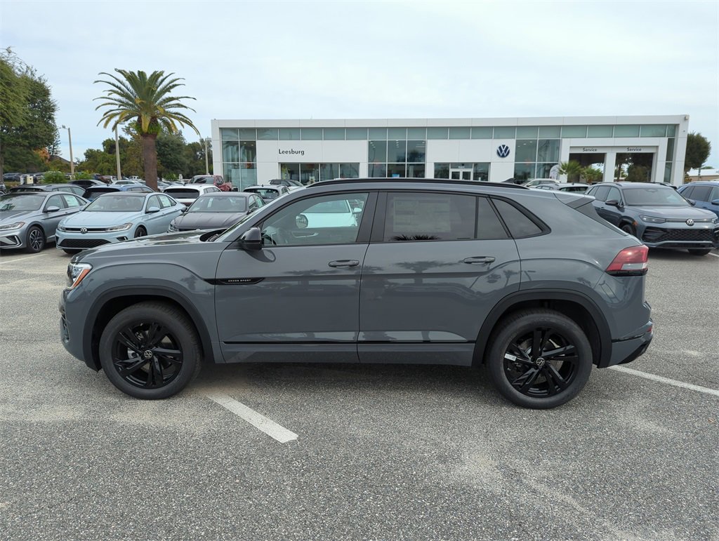 New 2026 Volkswagen Atlas Cross Sport SEL R-Line image 9