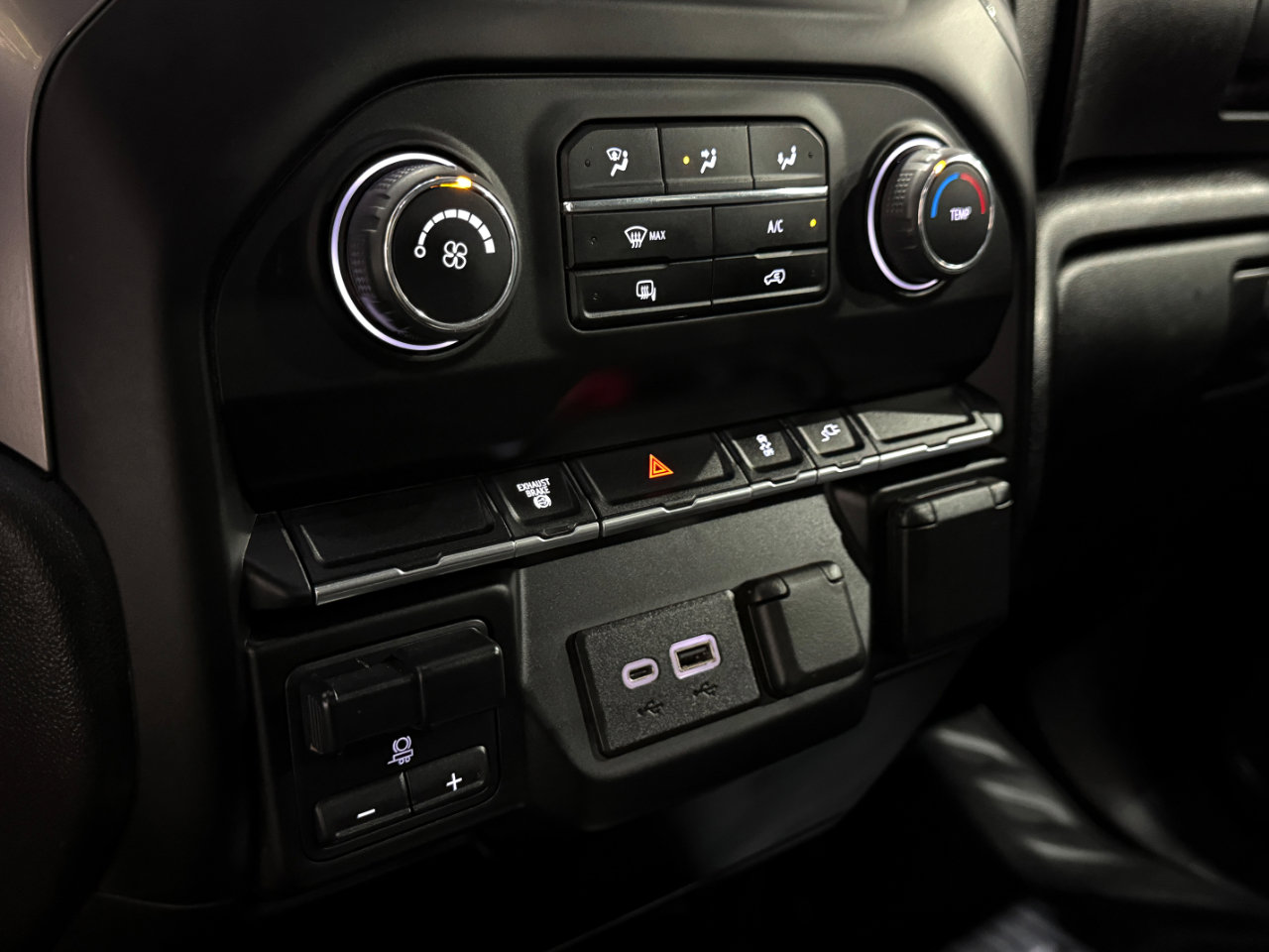 Used 2023 Chevrolet Silverado 3500 W/T w/ WT Fleet Convenience Package image 27