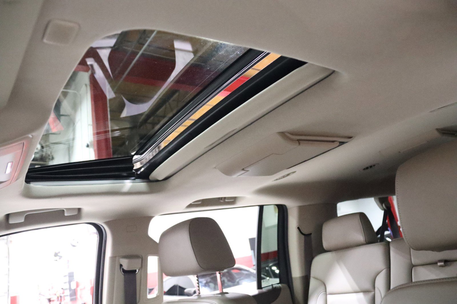 Used 2017 Chevrolet Suburban LT AWD/4WD image 64