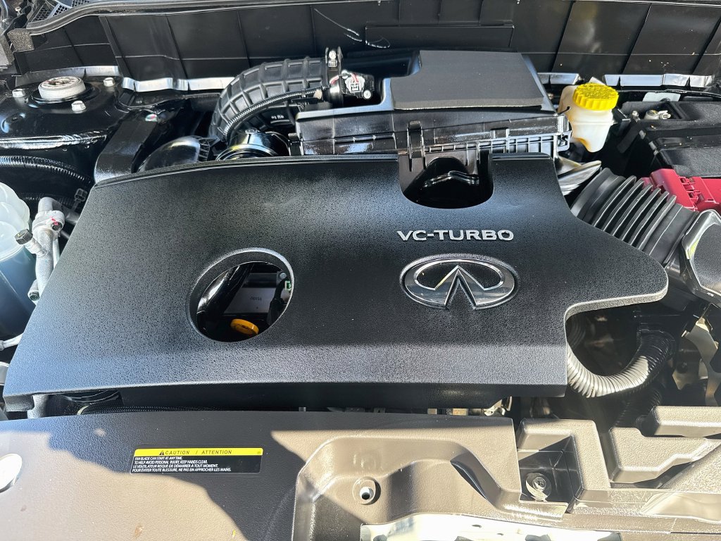 Used 2024 INFINITI QX50 Luxe AWD/4WD image 32