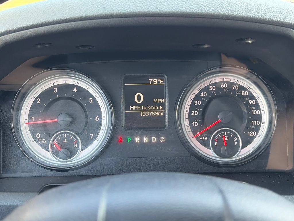Used 2015 RAM 1500 ST w/ SXT Appearance Group RWD image 15