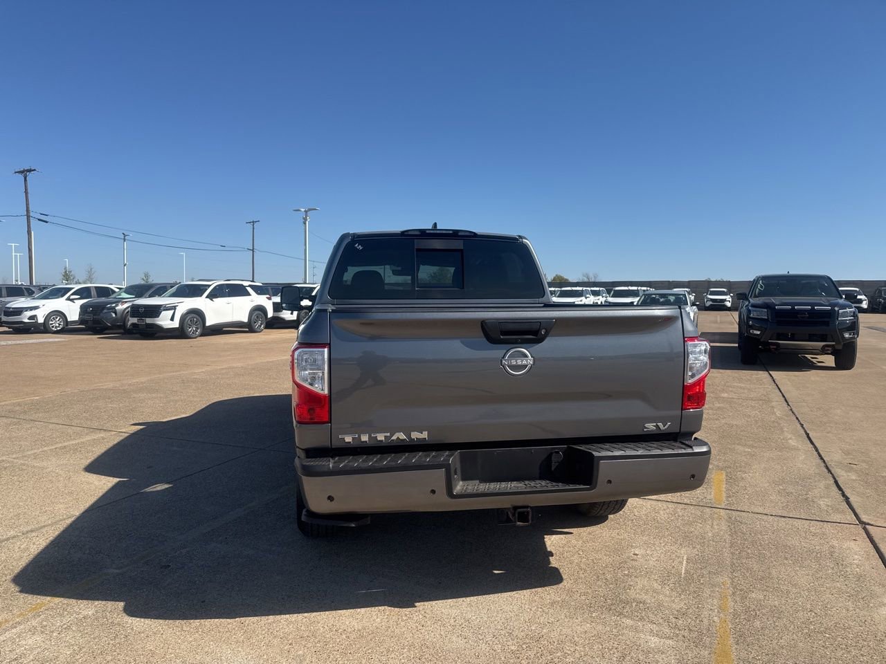 Certified 2024 Nissan Titan SV w/ SV Convenience Package image 18