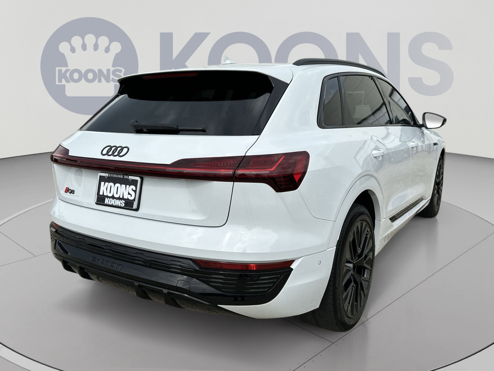 Used 2024 Audi Q8 e-tron Prestige w/ Prestige Package AWD/4WD image 16