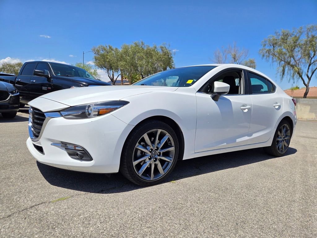 Used 2018 MAZDA MAZDA3 Grand Touring FWD image 2