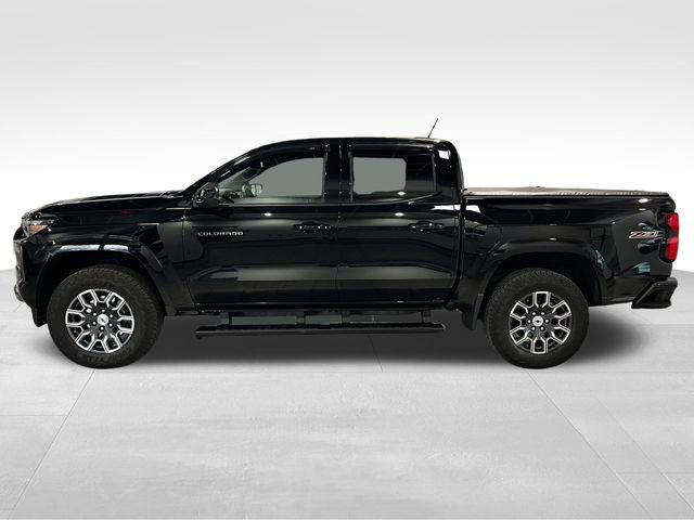 Used 2023 Chevrolet Colorado Z71 w/ Z71 Convenience Package 2 image 4
