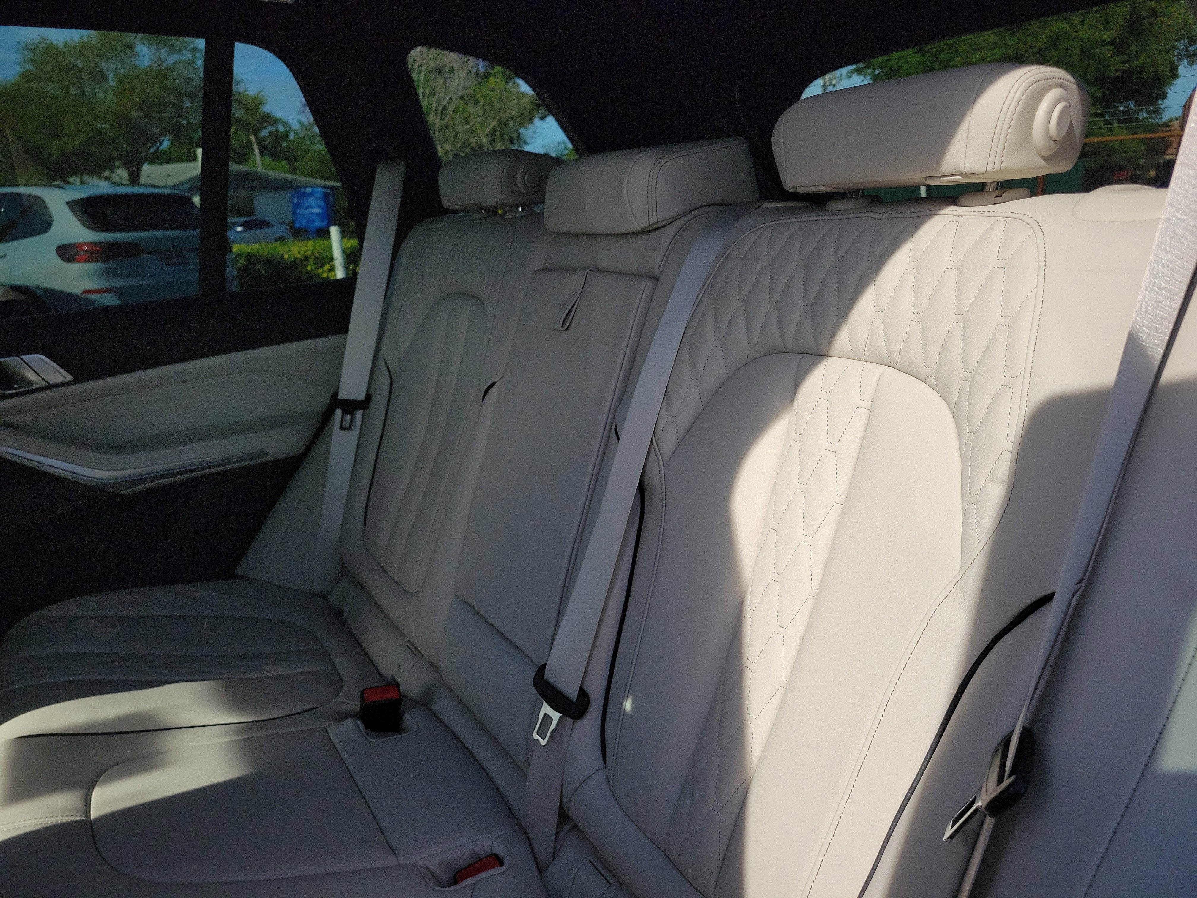 New 2026 BMW X5 sDrive40i w/ Climate Comfort Package image 8