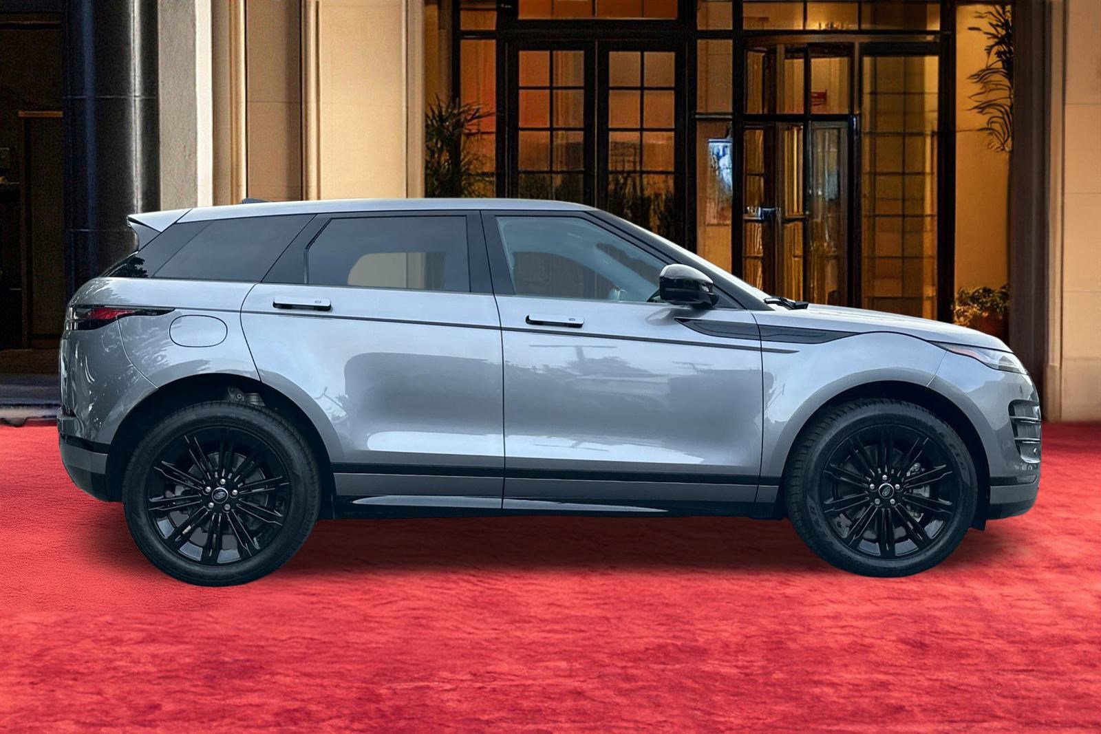Used 2024 Land Rover Range Rover Evoque Dynamic SE image 9