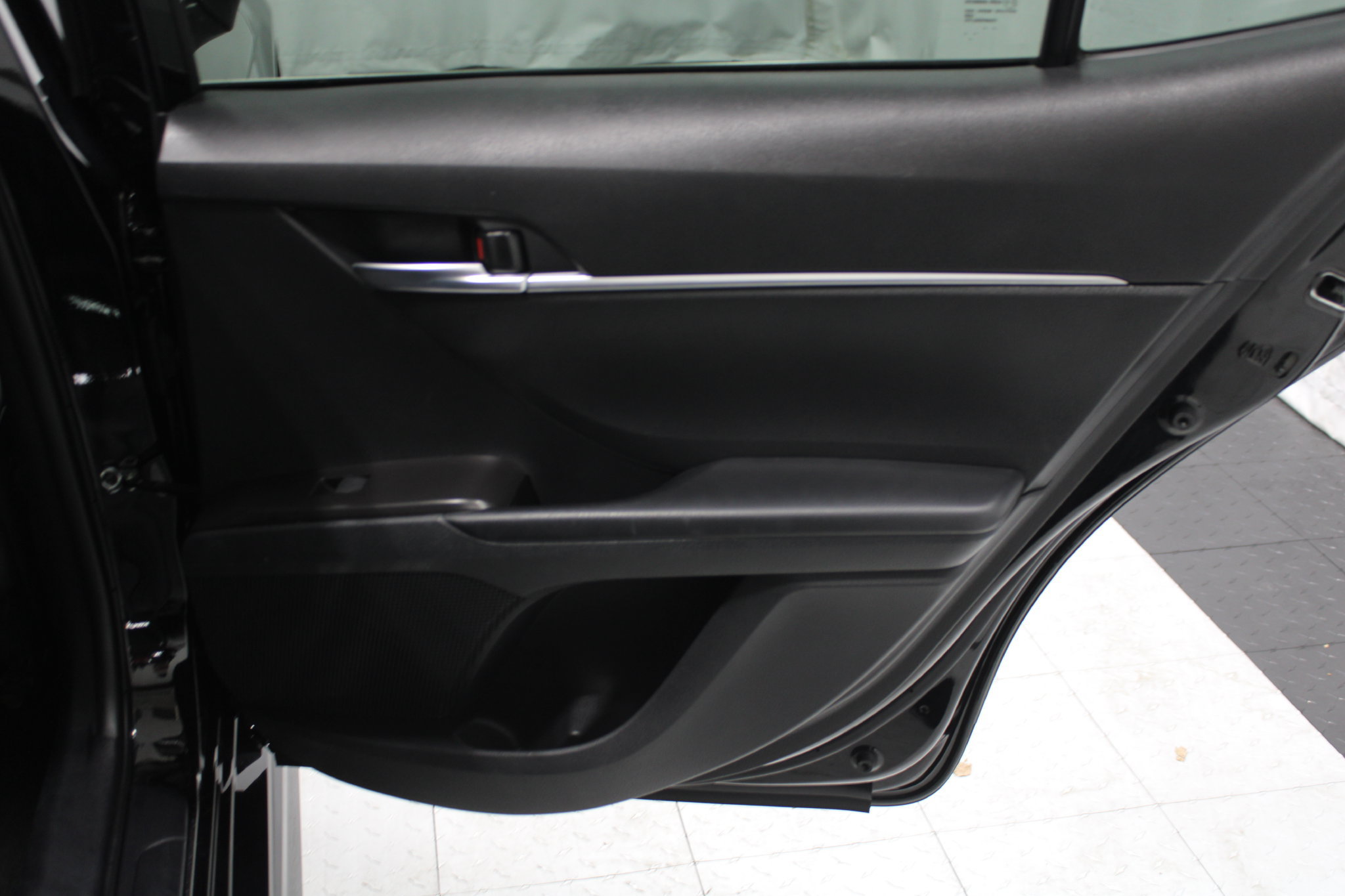 Used 2024 Toyota Camry SE FWD image 20