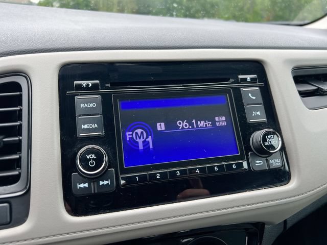 Used 2021 Honda HR-V LX image 13