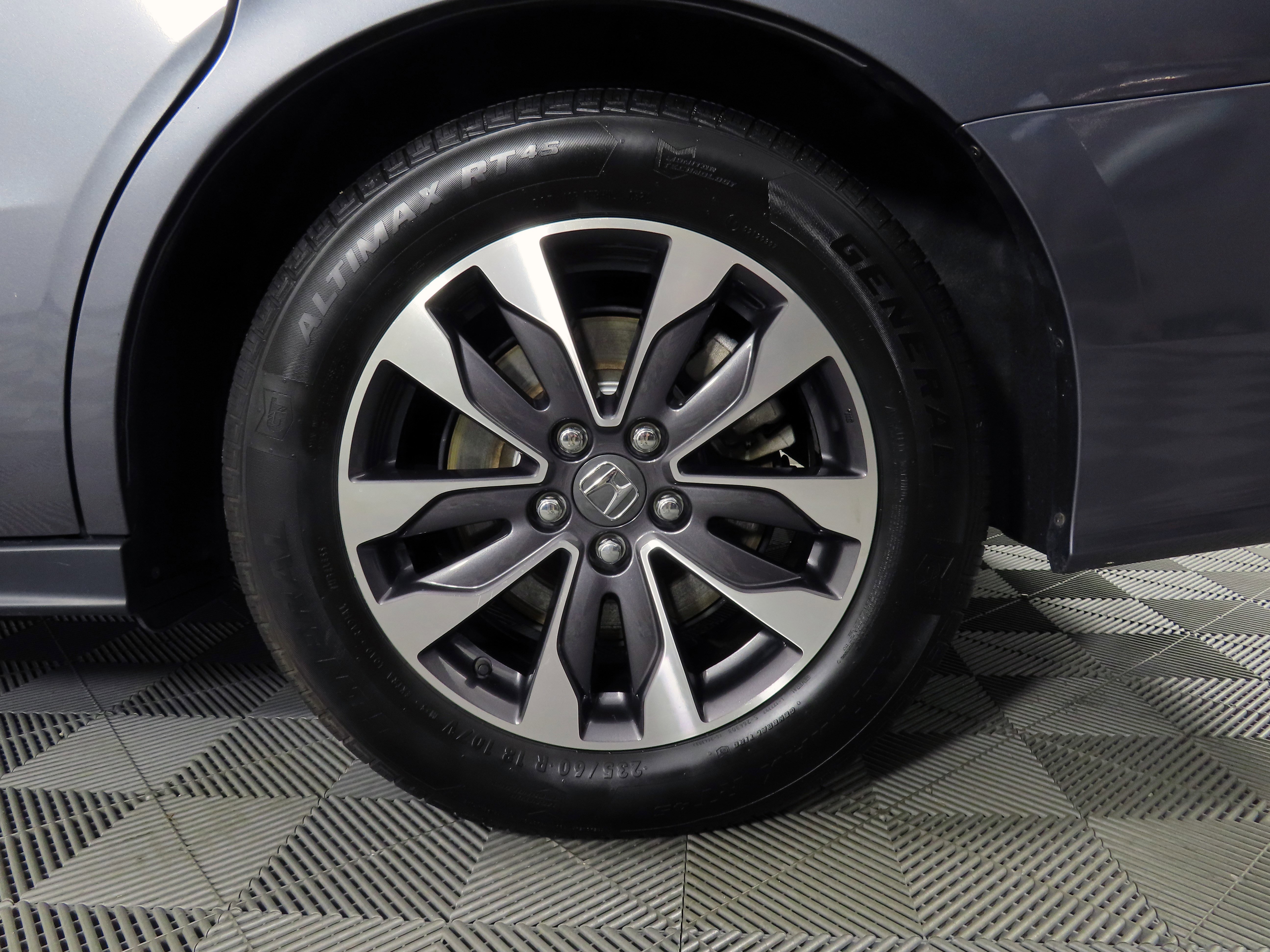 Used 2024 Honda Odyssey EX-L image 46