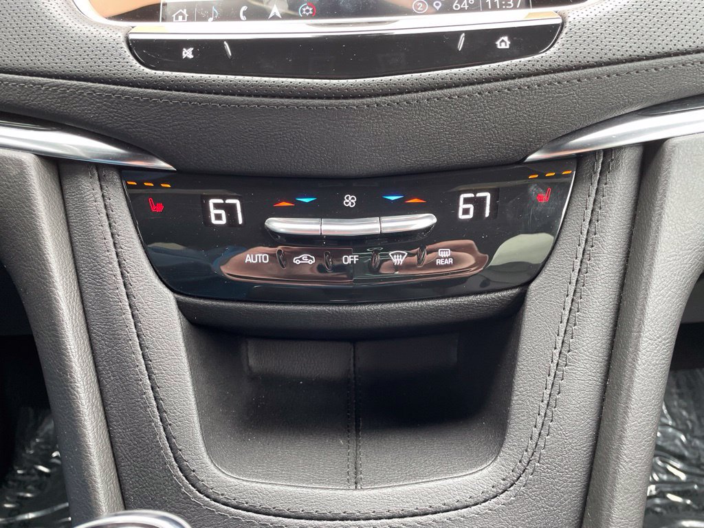 Used 2023 Cadillac XT5 Premium Luxury w/ Technology Package AWD/4WD image 22