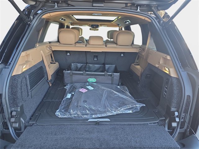 New 2026 Land Rover Range Rover Long Wheelbase Autobiography image 21
