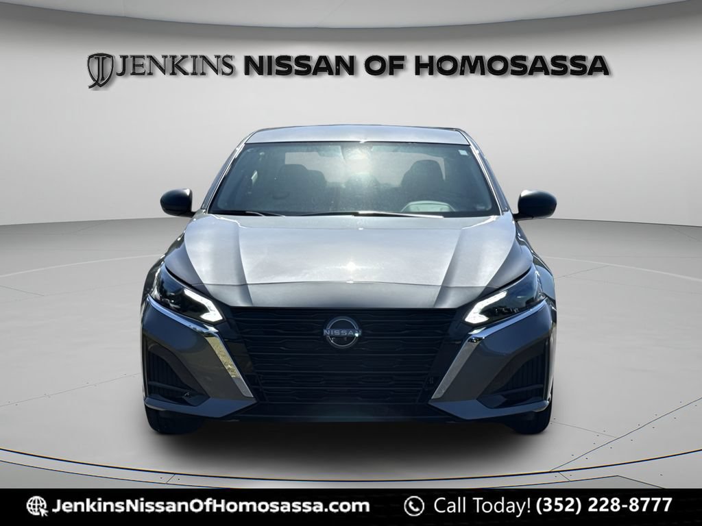 New 2025 Nissan Altima 2.5 SV FWD image 10