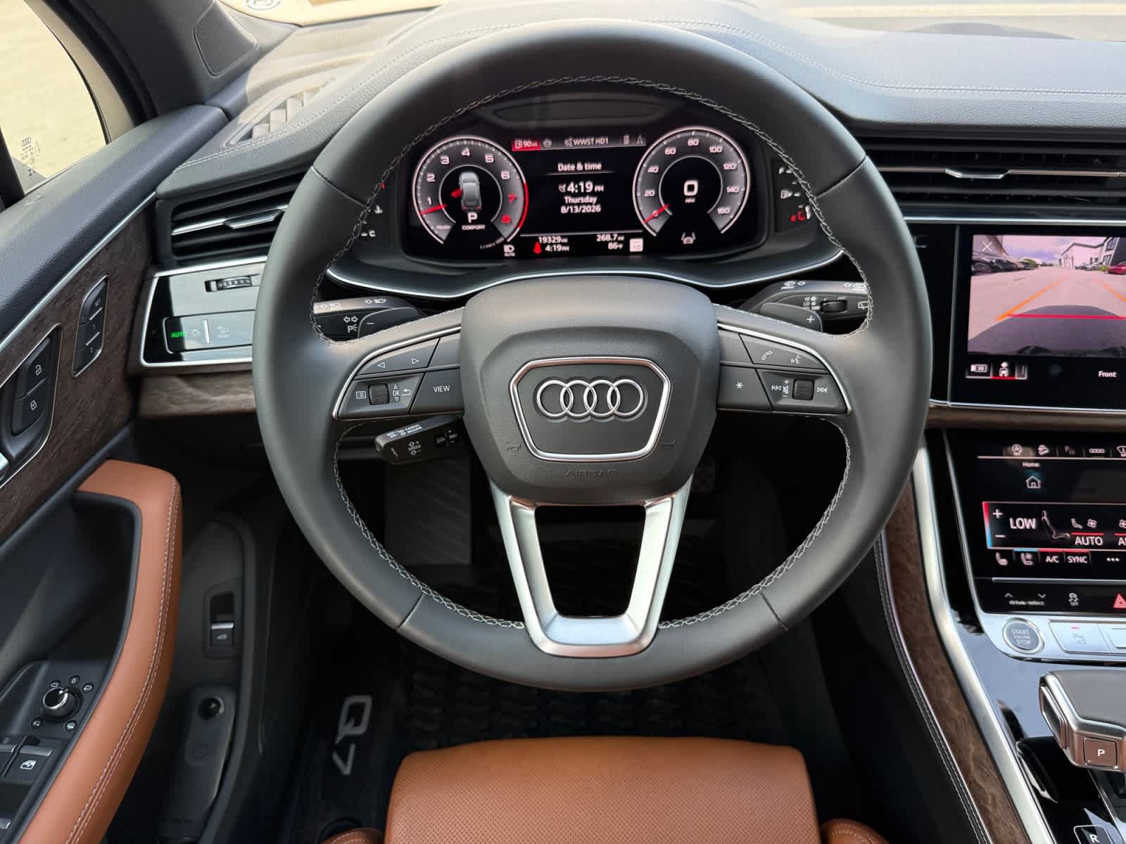 Used 2025 Audi Q7 3.0T Prestige AWD/4WD image 14