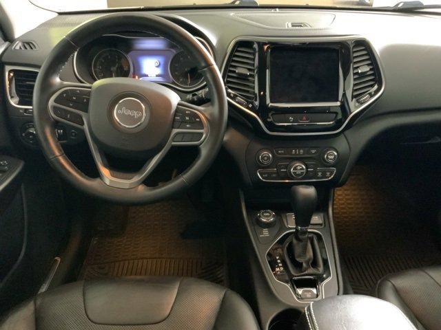 Used 2019 Jeep Cherokee Limited image 35