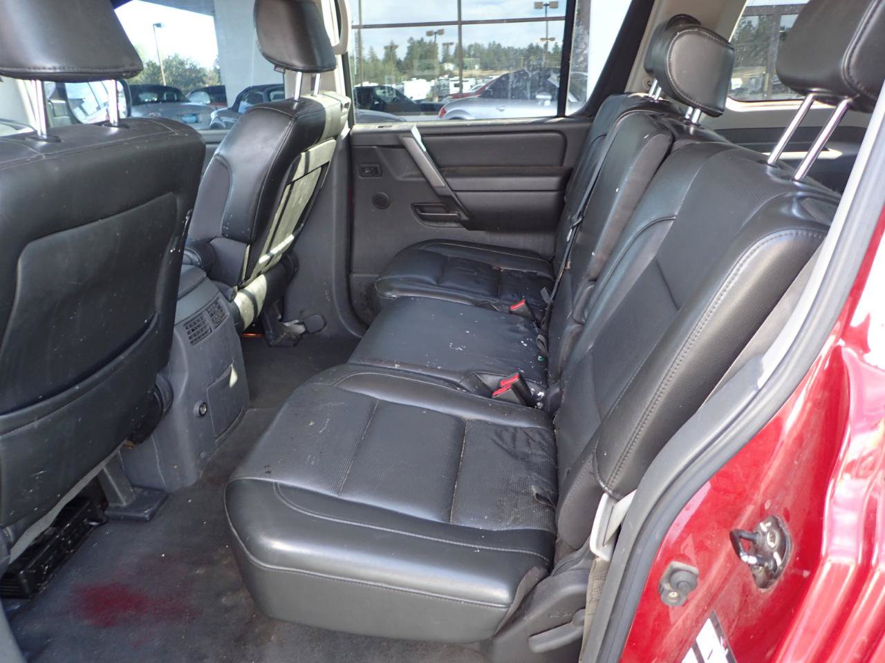 Used 2005 Nissan Armada LE w/ (U01) Technology Pkg (LE) AWD/4WD image 11