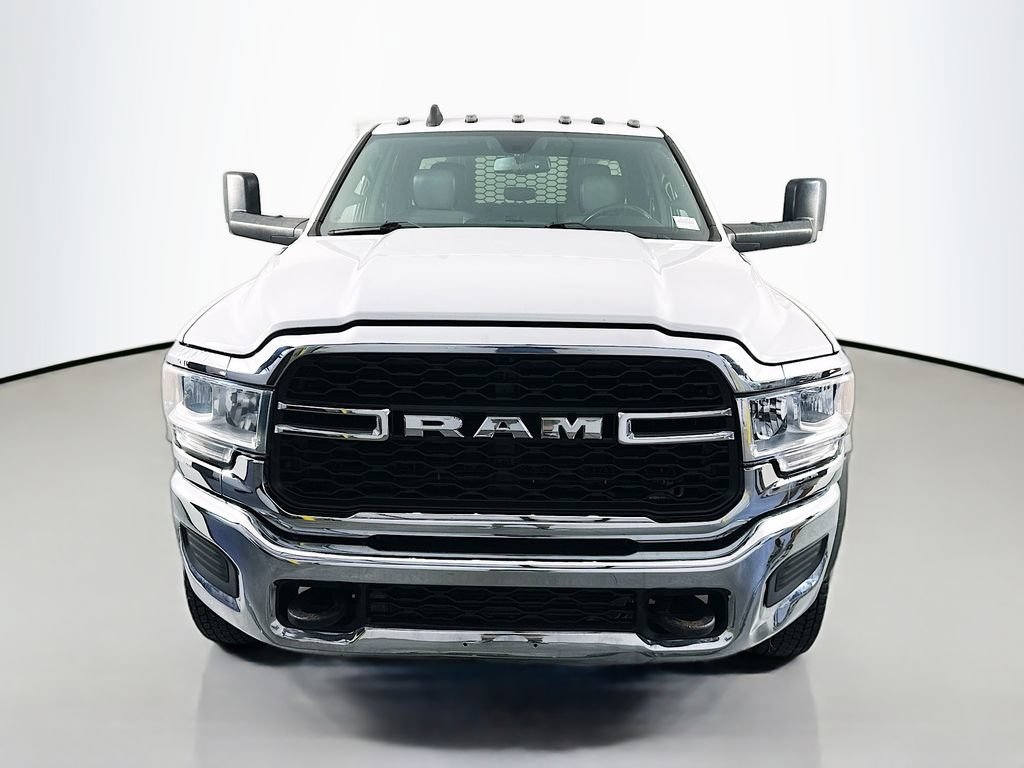 Used 2021 RAM 5500 Tradesman w/ Chrome Appearance Group AWD/4WD video 2