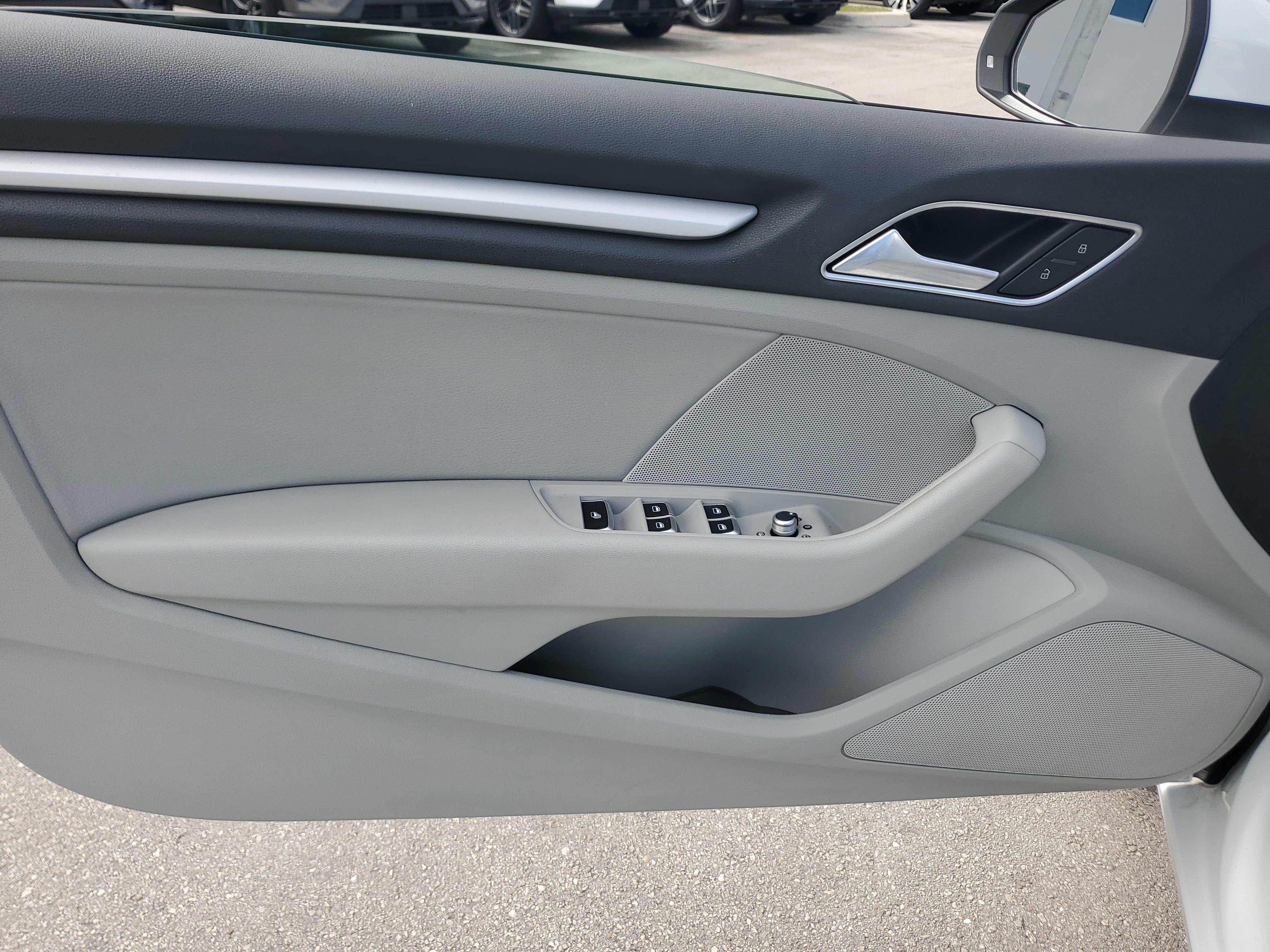 Used 2016 Audi A3 2.0T Premium image 25