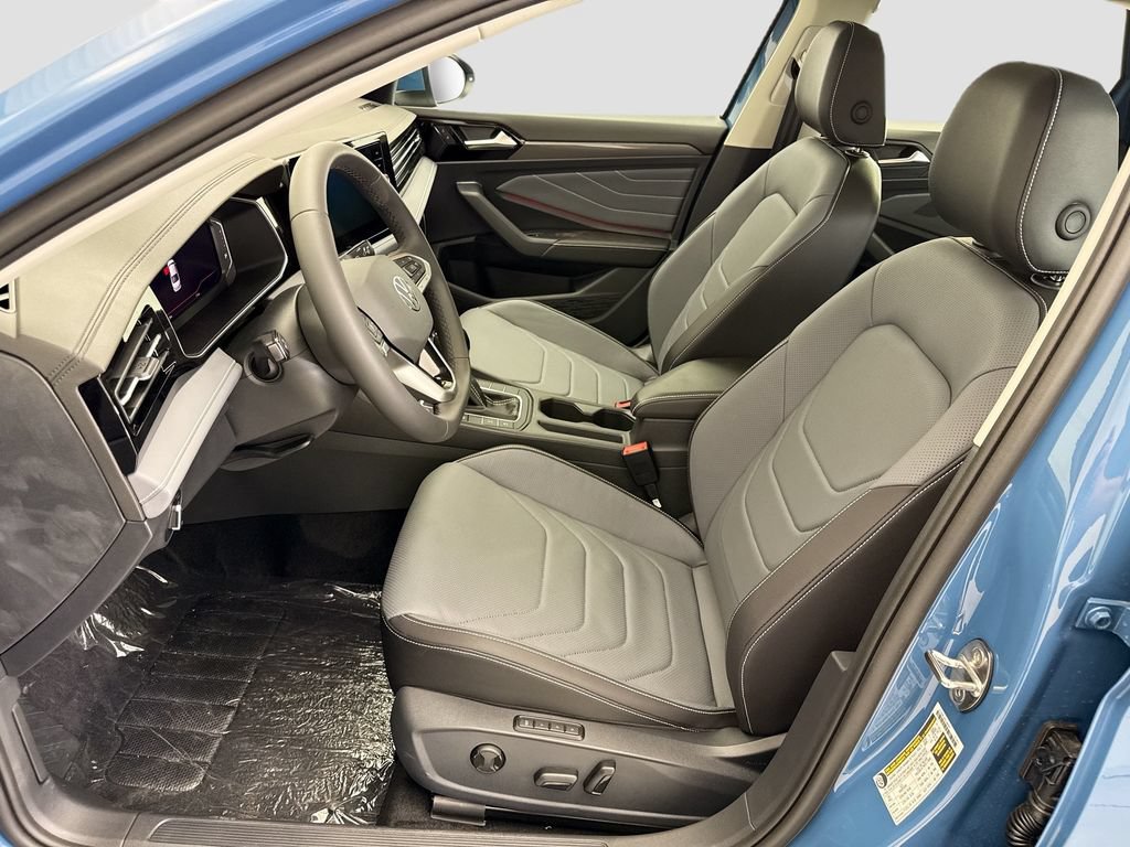 New 2026 Volkswagen Jetta SEL FWD image 17