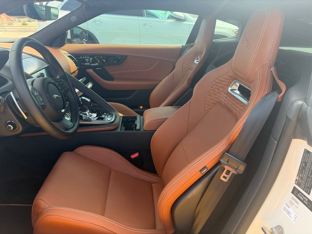 Used 2024 Jaguar F-TYPE Coupe AWD image 9
