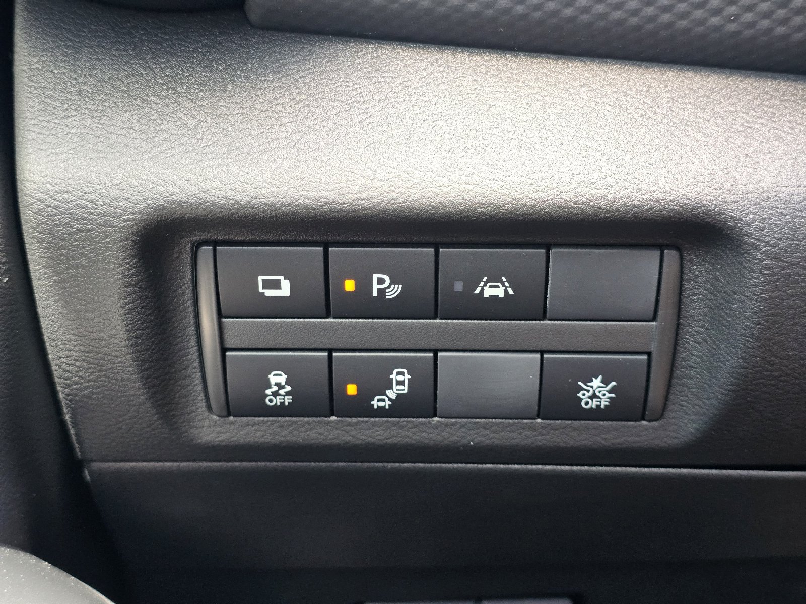 Certified 2025 Nissan Kicks Play S FWD image 22