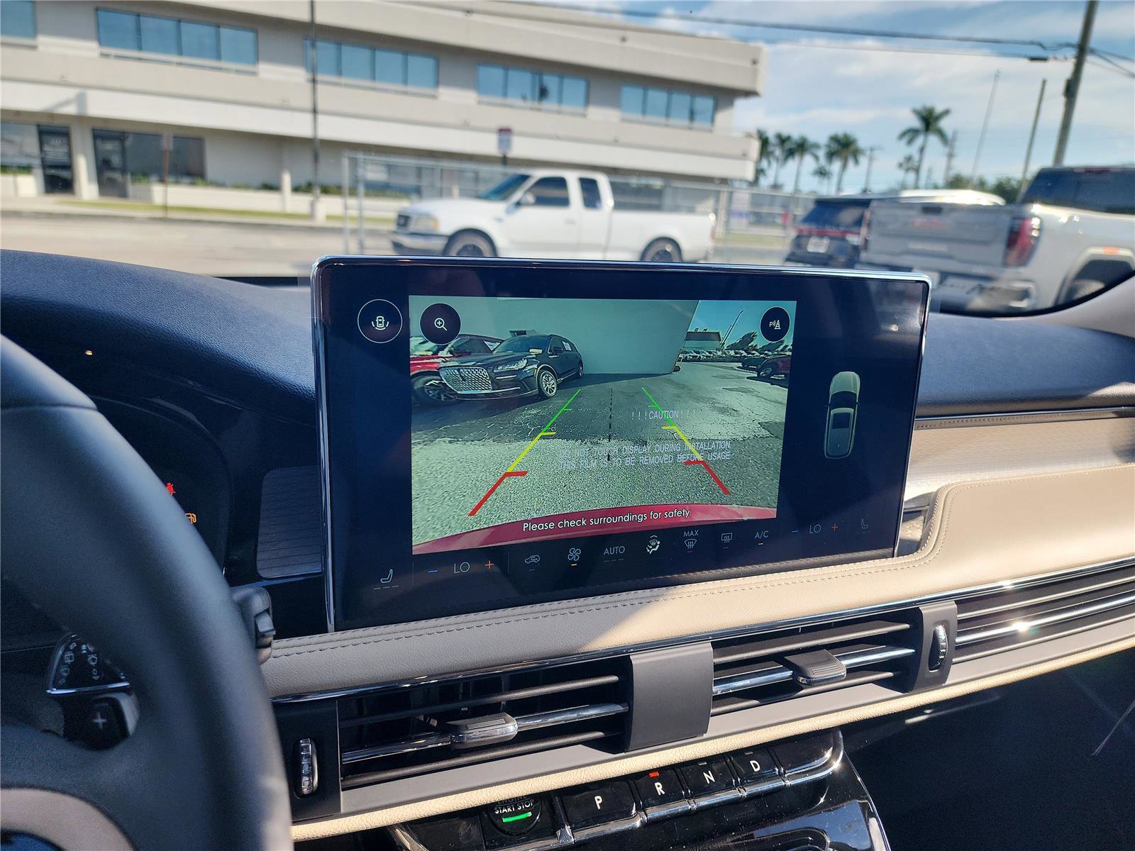 New 2026 Lincoln Corsair Premiere image 32