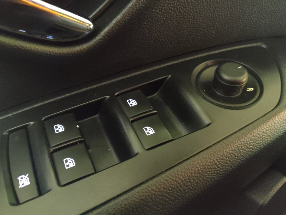 Used 2020 Chevrolet Trax LS w/ Tint and Cruise Package image 27