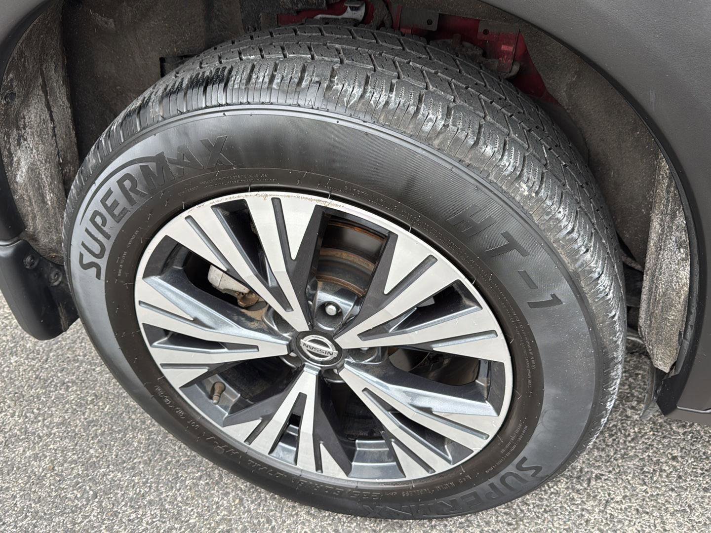 Used 2021 Nissan Rogue SV image 13