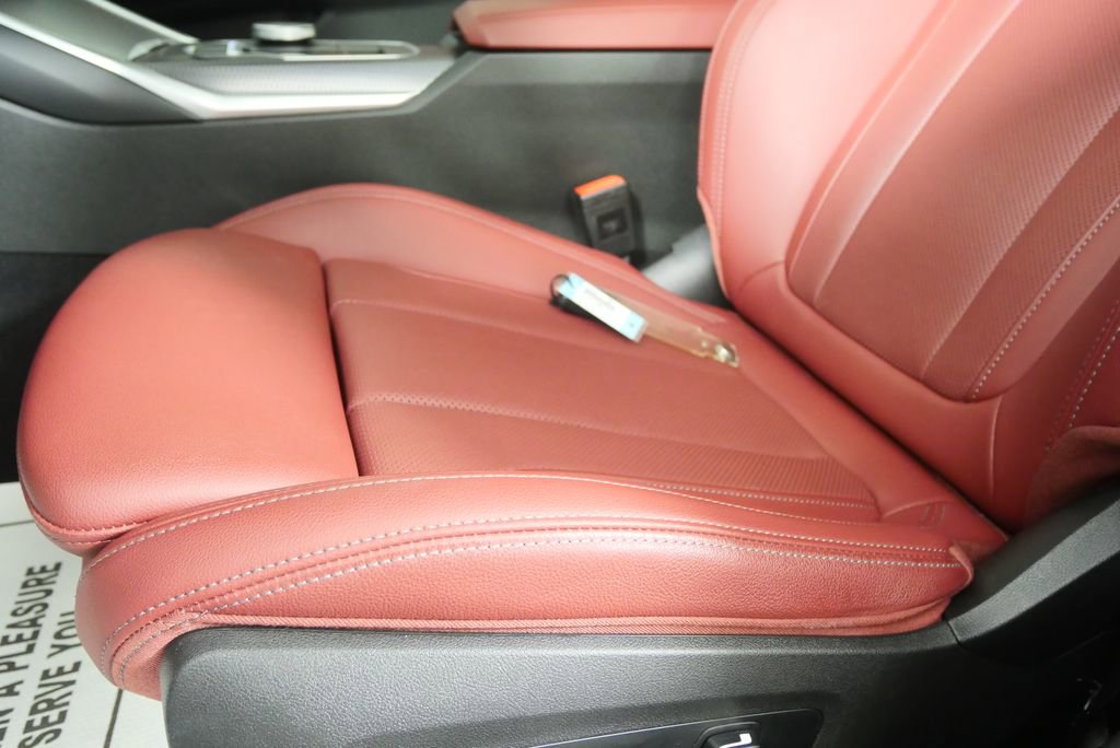 Used 2024 BMW M340i w/ Shadowloine Package image 9