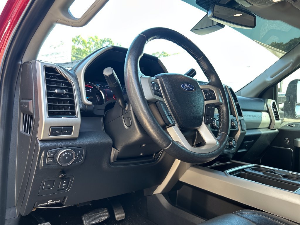 Used 2019 Ford F250 Lariat w/ Lariat Ultimate Package AWD/4WD image 8