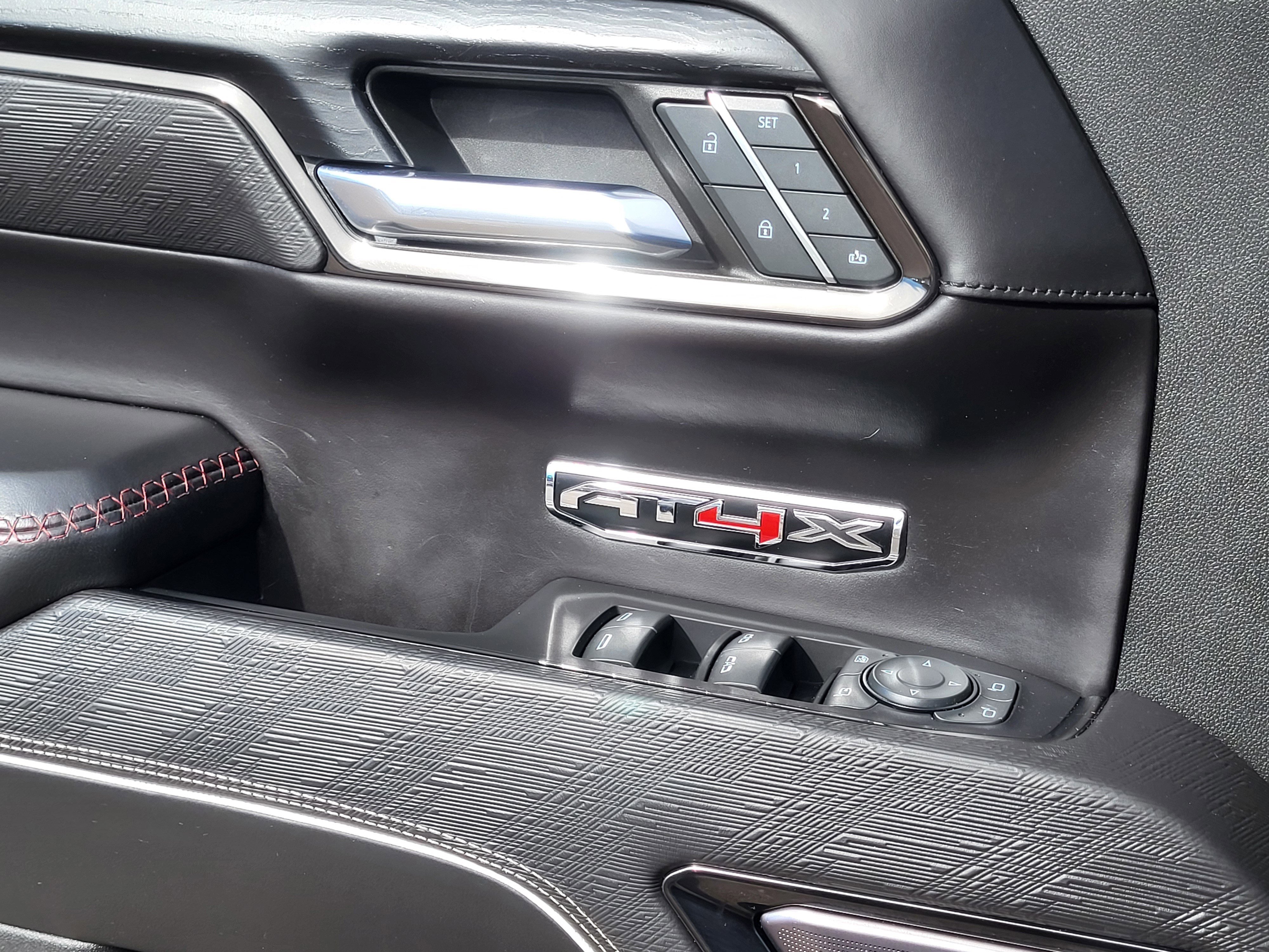 Used 2023 GMC Sierra 1500 AT4X image 22