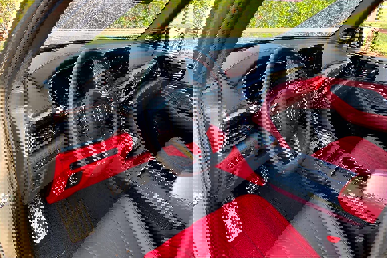 Used 2025 Acura MDX A-Spec image 17