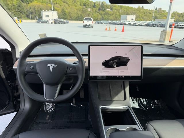 Used 2023 Tesla Model 3 Standard Range image 13